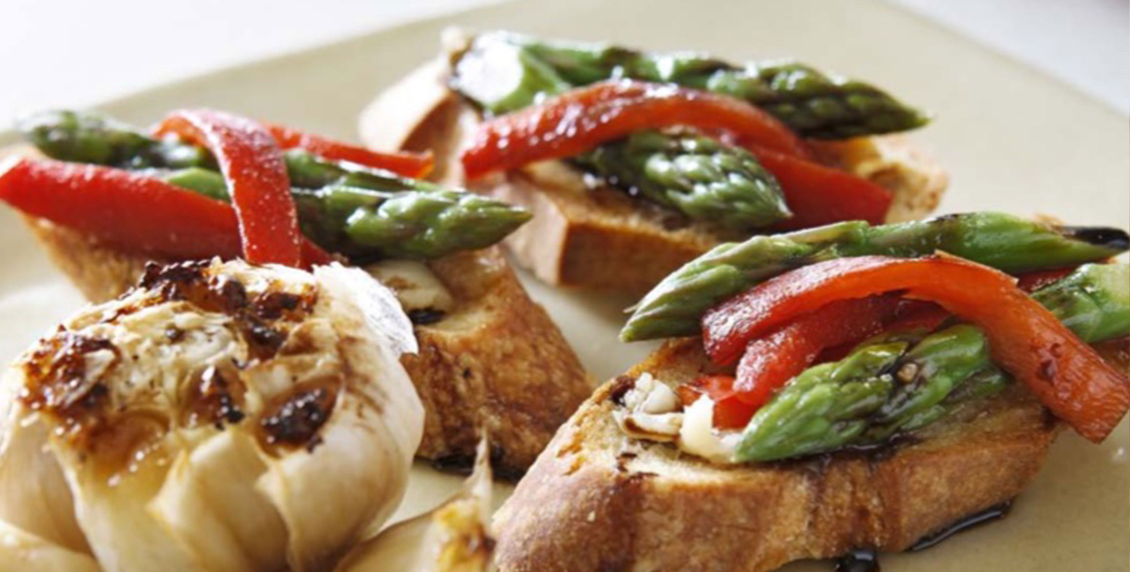 Prime Time Roasted Red Pepper and Asparagus Crostini